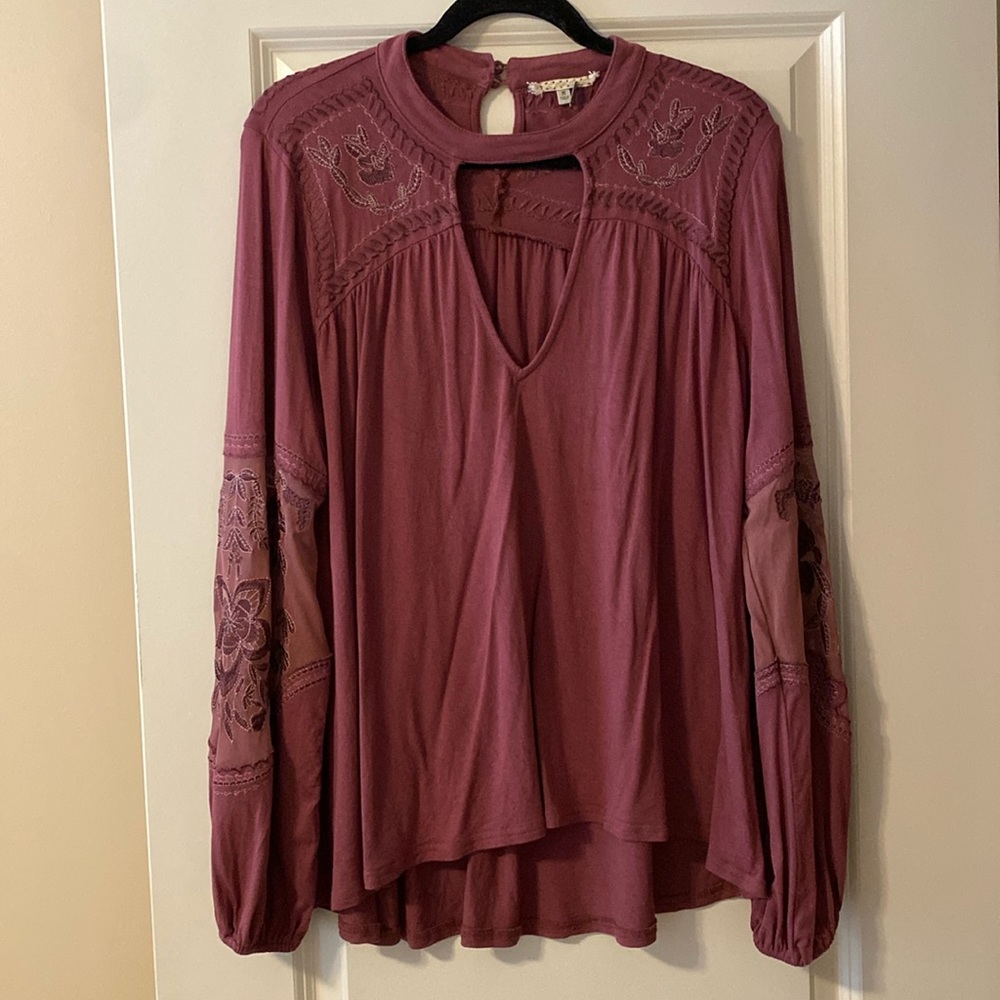Gimmicks Tunic